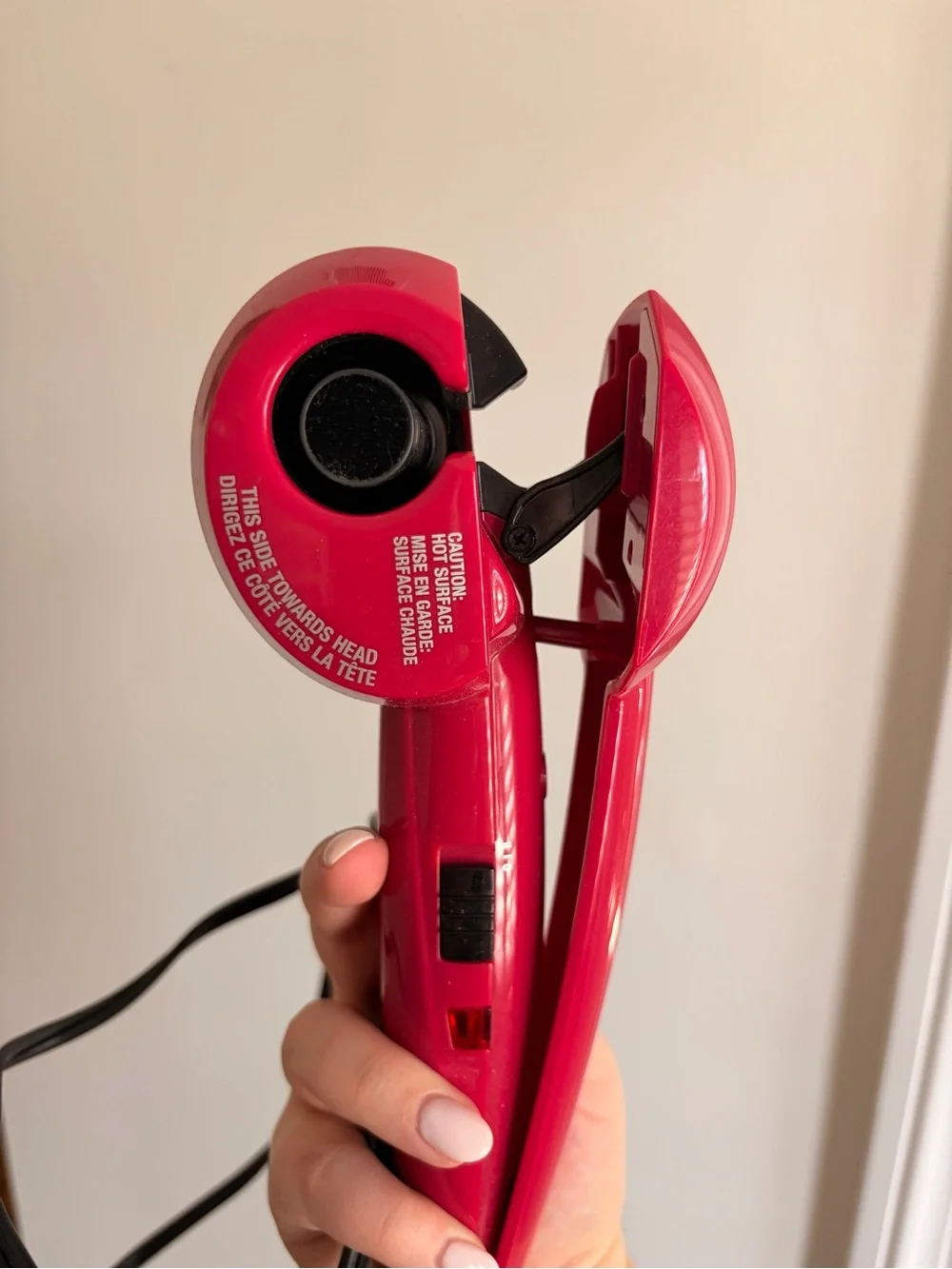 Conair Red Automatic Curling Tool - Picture 3 of 4
